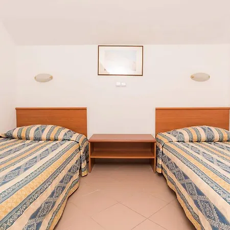2 Bedroom Amazing In Apartman *